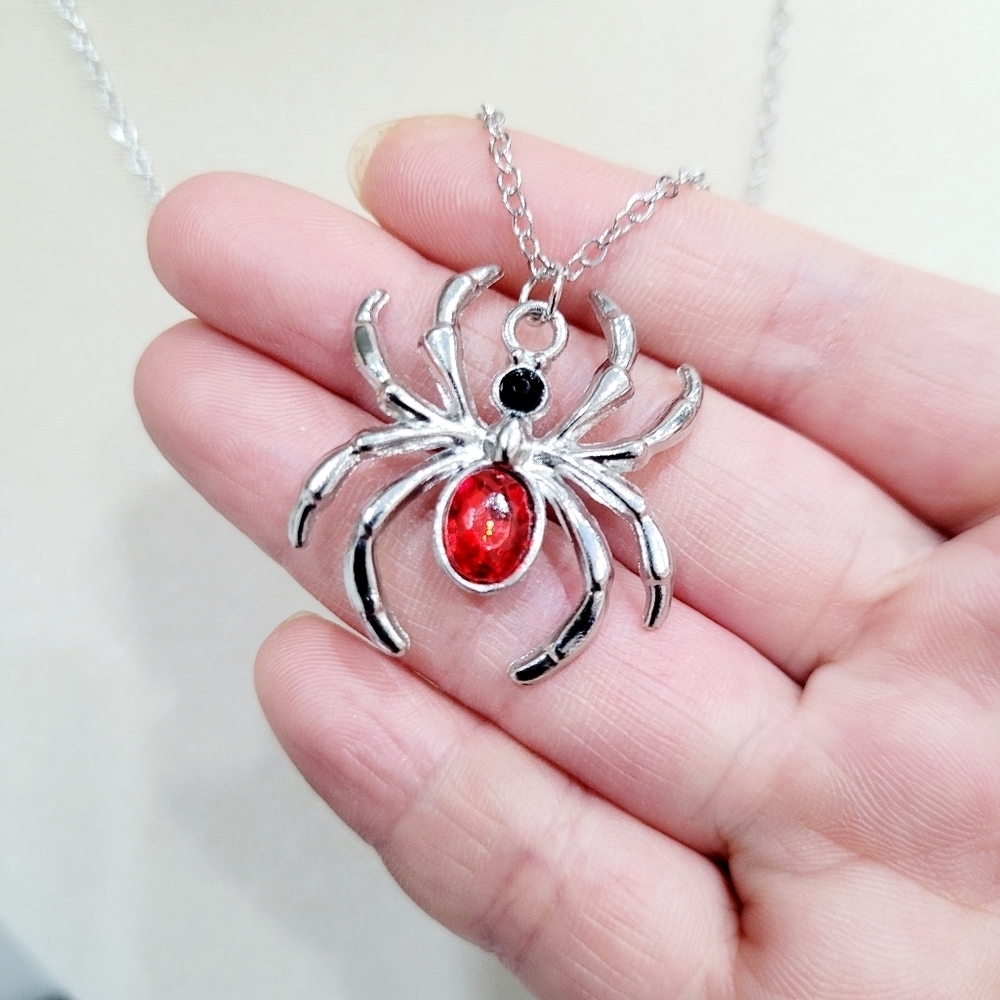 Brand New Silver & Red Spider Necklace
